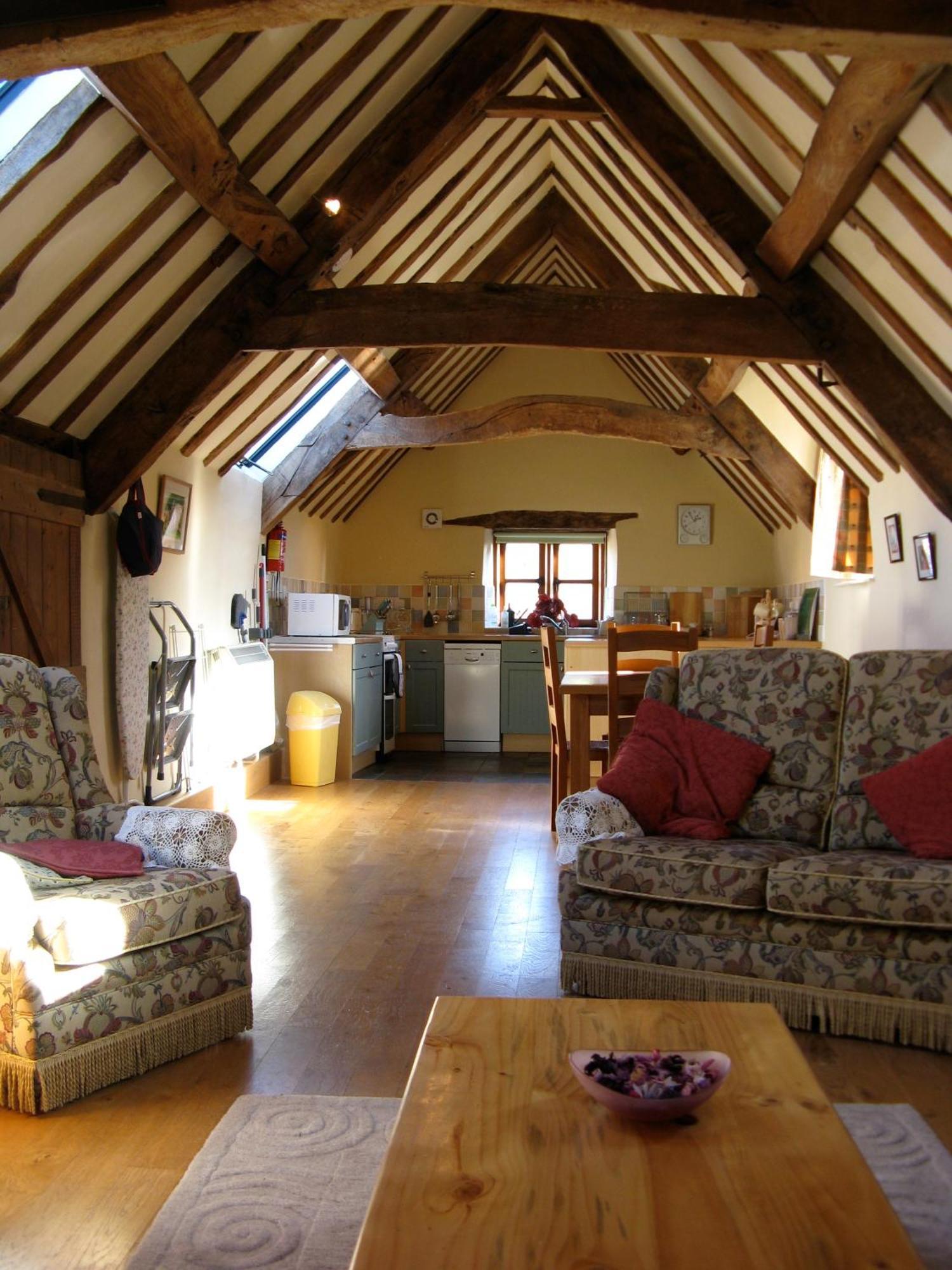 Norton House Bed & Breakfast & Cottages Whitchurch  エクステリア 写真